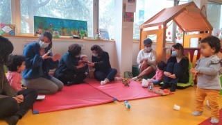JOURNEE NATIONALE DES ASSISTANT(E)S MATERNEL(LE)S © AGDS